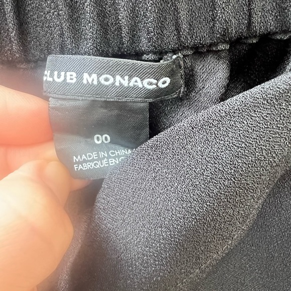 Club Monaco Spring/Summer Off The Shoulder Top Size XS-Small - Picture 5 of 7